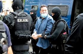 Σύμφωνα με τους δύο δικηγόρους του, κώστα πλευρη και γιάννης ζωγράφος. B1nb8qd38z Mym