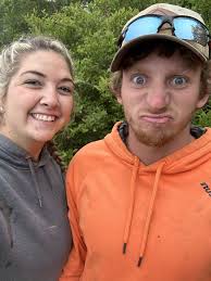 Ashley Renfrow and Bryan Reynolds's Wedding Website