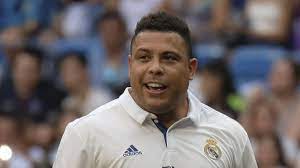 Hammaga ma'lumki, ko'pgina mashhur yulduzlar reportyorlarning diqqat markaziga tushib qolmaslik uchun. Ronaldo Luiz Nazario De Lima Mit Lungenentzundung Auf Intensivstation Eurosport