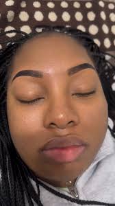 Eyebrows Tint & wax