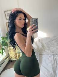 Lana skye on X: Goodmorning ☀️ t.coPws9TPBTOM  X