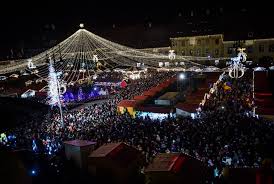 Târgul de crăciun din sibiu 2018 program: Primul Targ De CrÄƒciun Din Acest An S A Deschis La Sibiu Foto Observatorul Prahovean
