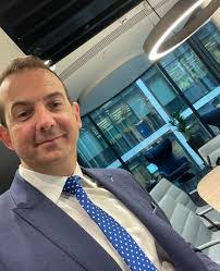 David Dease's Instagram, Twitter & Facebook