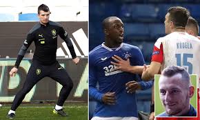 Nabízím školení podnikatelských dovedností, které jeho účastníky nebude nudit. Czech Republic Star Vladimir Coufal Insists The Team Stands By Ondrej Kudela Daily Mail Online