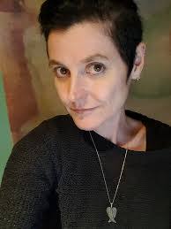 Rebecca Ream's Instagram, Twitter & Facebook