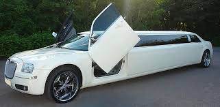 Photo Of Bentley Limo Kc Bentley Limos Bentley Wedding Limousines Kansas City Hummer Limo Chrysler C300 Limo Rental