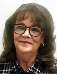 Linda Hirt's Instagram, Twitter & Facebook