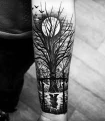 Ay Ve Agac Dovmesi Moon And Tree Tattoo Agac Dovmeleri Dovme Tasarimlari Dovme