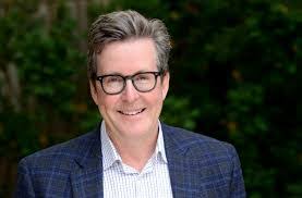 Sandy Metcalf's Instagram, Twitter & Facebook