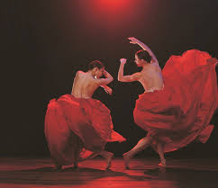 As The Australian Ballet Turns 50 Artistic Chief Says Black Swan And So You Think You Can Dance Have Raised Interest In Pro Dancing In 2020 Australian Ballet Contemporary Ballet Dance Pictures