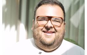 Que transformação incrível! Amigo de Cristina Ferreira perdeu 43 quilos em  apenas quatro meses