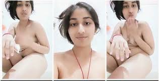 Cute Indian Girl Naked Teasing Latest