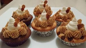 Cupcakes Vanille Et Ou Chocolat Speculoos Les Plaisirs De Valou Cupcakes Chocolat Speculoos