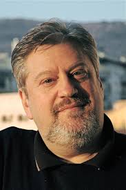 Tales from the Vienna Woods: Rigoletto-cover, Paolo Rúmetz, speaks out: “I  am no buffo!”