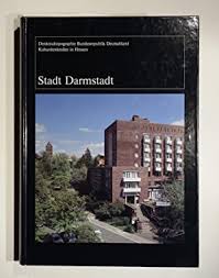 Landrat präsentiert die publikation „denkmaltopographie hochtaunuskreis. Kulturdenkmaler Hessen Zvab