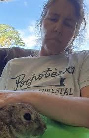 Jacqui Steele's Instagram, Twitter & Facebook