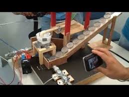 Proyectos Cinta Transportadora Casera Muy Facil De Hacer Youtube Proyectos De Feria De Ciencias Proyectos Proyectos Tecnologicos Caseros