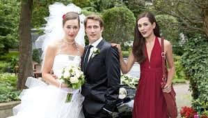 Finde dein brautkleider bei pronovias. Im Brautkleid Meiner Schwester