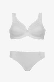 Une interview où vous saurez tout sur ce soutien gorge intelligent. Soutien Gorge Pour Robe De Mariee Dim 2014 Lingerie De Mariage Soyez Sexy Pour Le Jour J