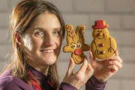 Lottie Shaw's Instagram, Twitter & Facebook