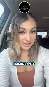 Amanda Lamar's Instagram, Twitter & Facebook