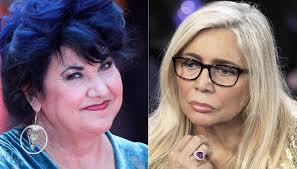 Marisa laurito e pietro perdini stanno insieme da circa vent'anni, dimostrando di avere un rapporto solido e continuativo nel tempo, di grande in passato infatti la laurito aveva avuto altre relazioni e anche il matrimonio con franco cordova con cui l'attrice è stata sposata solamente per un anno e. Marisa Laurito Rimpianto Per Domenica In E Matrimonio Finto Ma Non Come Pamela Prati Dilei