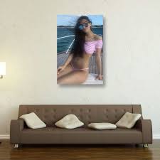 Amazon.com: Hailee Steinfeld - Póster sexy de chica caliente, pintura de  obras de arte, arte de pared, impresiones en lienzo, imagen colgante,  decoración del hogar, pósteres de regalo, 08 x 12 pulgadas (