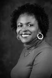 Elaine Stubbs's Instagram, Twitter & Facebook