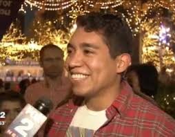 Warm temps, big crowds at Holiday tree lighting at Campus Martius