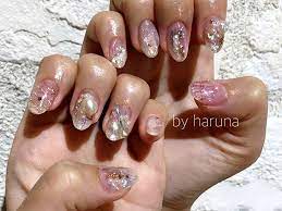 ネイル デザイン シンプル グリッター ラメ ゆめかわいい ニュアンス ピンク クリア トレンドヘアカラー ネイルデザイン ネイル