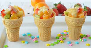 Oubliez les bols et ouvrez grand les yeux, votre table parce qu'il existe mille possibilités et tout autant d'idées à explorer, ne reste qu'à piocher : Recettes D Ete 7 Recettes De Salades De Fruits Originales Cosmopolitan Fr