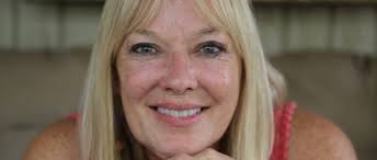 Watch How To Mix French Green Clay For Detoxing