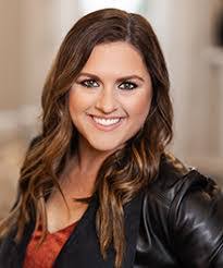 Nancy Eklund's Instagram, Twitter & Facebook