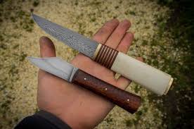 Epingle Par Sheba Sur Couteaux La Forge Couteau Sujets