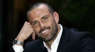 Ascanio Pacelli in lacrime a Verissimo per la malattia della madre. Sul  matrimonio con Katia Pedrotti: «Abbiamo superato una crisi profonda»