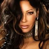 Lynn Rizzo's Instagram, Twitter & Facebook