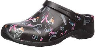 Anywear Women S Zone Health Care Professional Shoe Healing Heart Black 6 Medium Us In 2020 Professional Shoes Healthcare Professionals Healing Heart