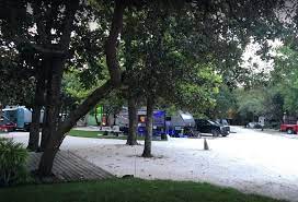 We won't put on photos of the hideaway as you will have seen them before so we tried to think of something to show our love and respect for them: Florida Private Campgrounds