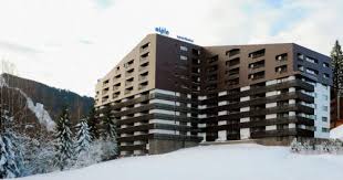 Echipamentele pentru simpozioane, seminarii si conferinte se pot inchiria. Apartments Alpin Resort Poiana Brasov Entire Apartment Deals Photos Reviews