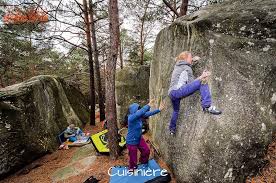 Bouldern In Bleau Fontainebleau Bouldering Fsthltn Bleau Bouldering Rock Climbing Fontainebleau