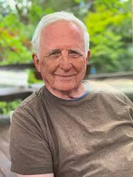 Medford, Oregon: 𝙀𝙣𝙙𝙖𝙣𝙜𝙚𝙧𝙚𝙙 𝙈𝙞𝙨𝙨𝙞𝙣𝙜 𝘼𝙙𝙪𝙡𝙩: We are  looking for 87-year-old Dwight Findley who has recently suffered a heart  attack and has dementia. Dwight is 6'0”, 200 lbs, has gray hair and has