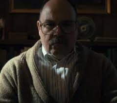 And the award for the worst father goes to… : r/StrangerThings