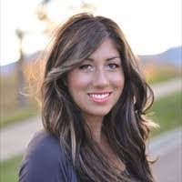 Taryn Collins's Instagram, Twitter & Facebook