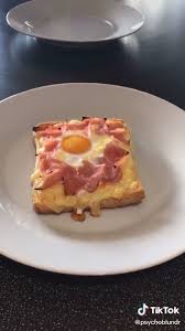 Cheesy Bacon And Egg Toast Tiktok Video In 2020 Food Videos Desserts Diy Food Recipes Yummy Food Dessert