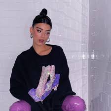 The tiktok star is once again denying that she is a dixie later tweeted, apologizing for her disgusting timing. she also took to instagram to discuss the situation. Dixie Dixiedamelio Instagram Photos And Videos