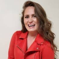 Lindsey Reno's Instagram, Twitter & Facebook