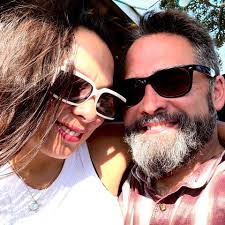 Good Morning, I'm looking for a reasonable transfer for 3 people from  Ravello to Sorrento in June . Don't need a tour ,just a straight transfer  door to door . Many thanks