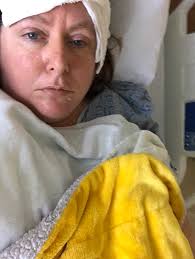 Blankets delivered to CAMC breast cancer center