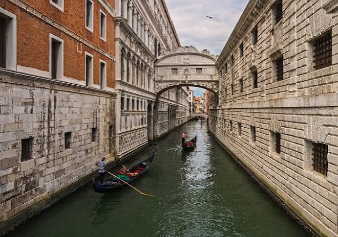Puente de los Suspiros de Venecia - Conócelo aquí