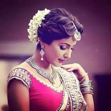 Zarah Like Our Page Https Www Facebook Com Zarahclothing Indian Hairstyles Indian Wedding Hairstyles Bride Hairstyles